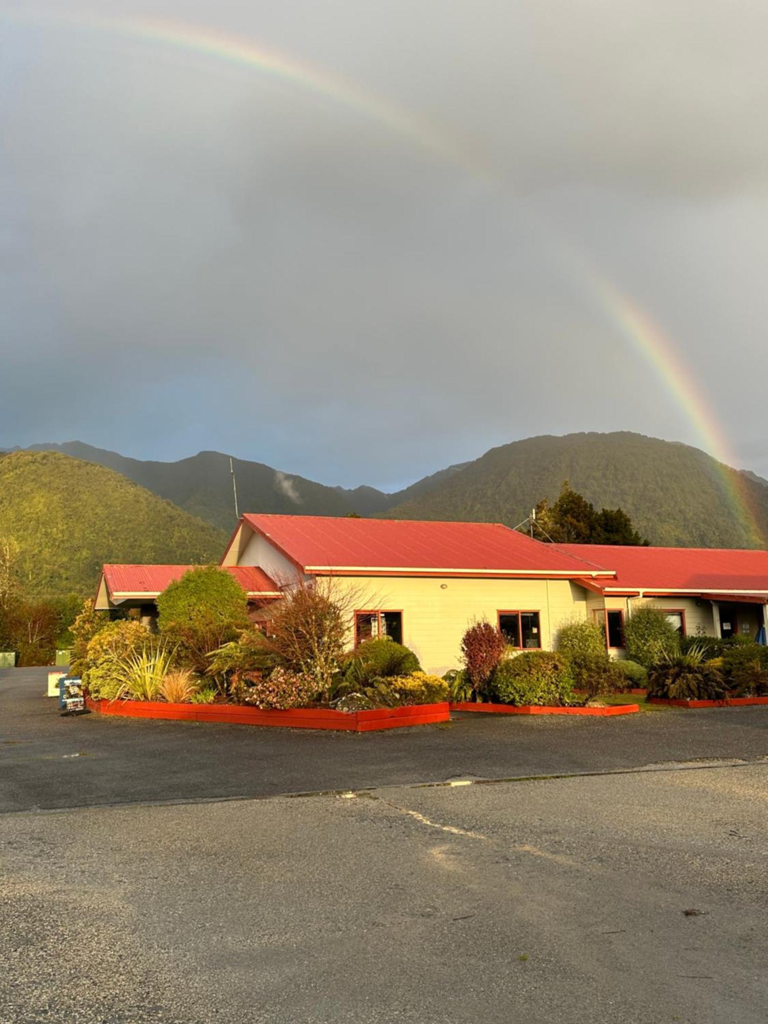 Franz Josef Top 10 Holiday Park Ngoại thất bức ảnh